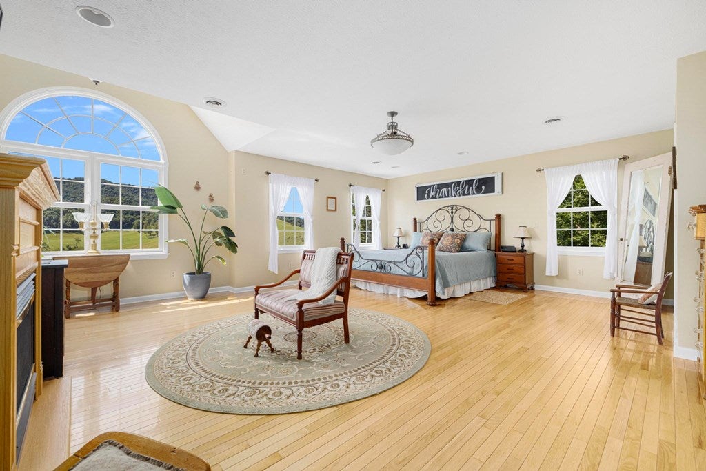 1283 Valley Road Saltville, VA 24370 - Photo 51 of 71 Gallery Image 51