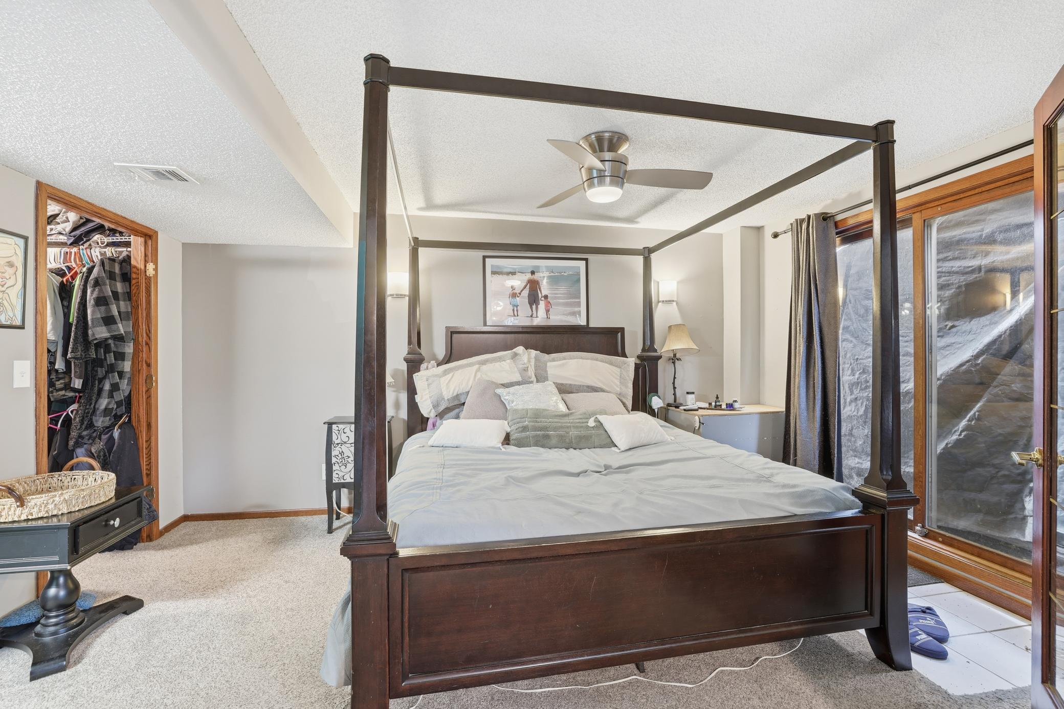 115 Peninsula Road Medicine Lake, MN 55441 - Photo 18 of 35