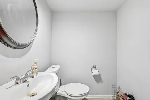 $699,900 | 115 Peninsula Road, Medicine Lake, MN 55441