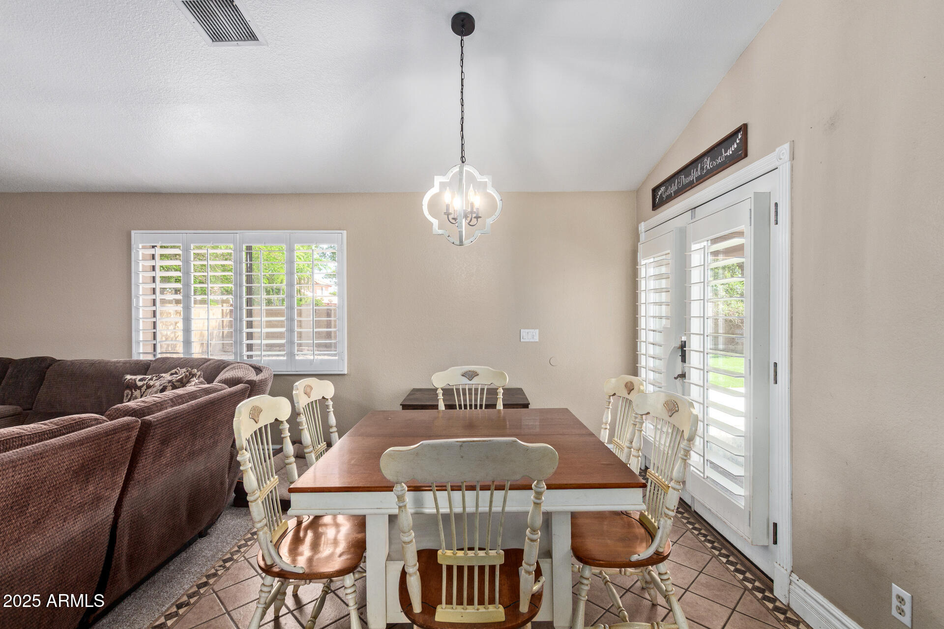 3203 East Ellis Street Mesa, AZ 85213 - Photo 16 of 67 16 - Ellis