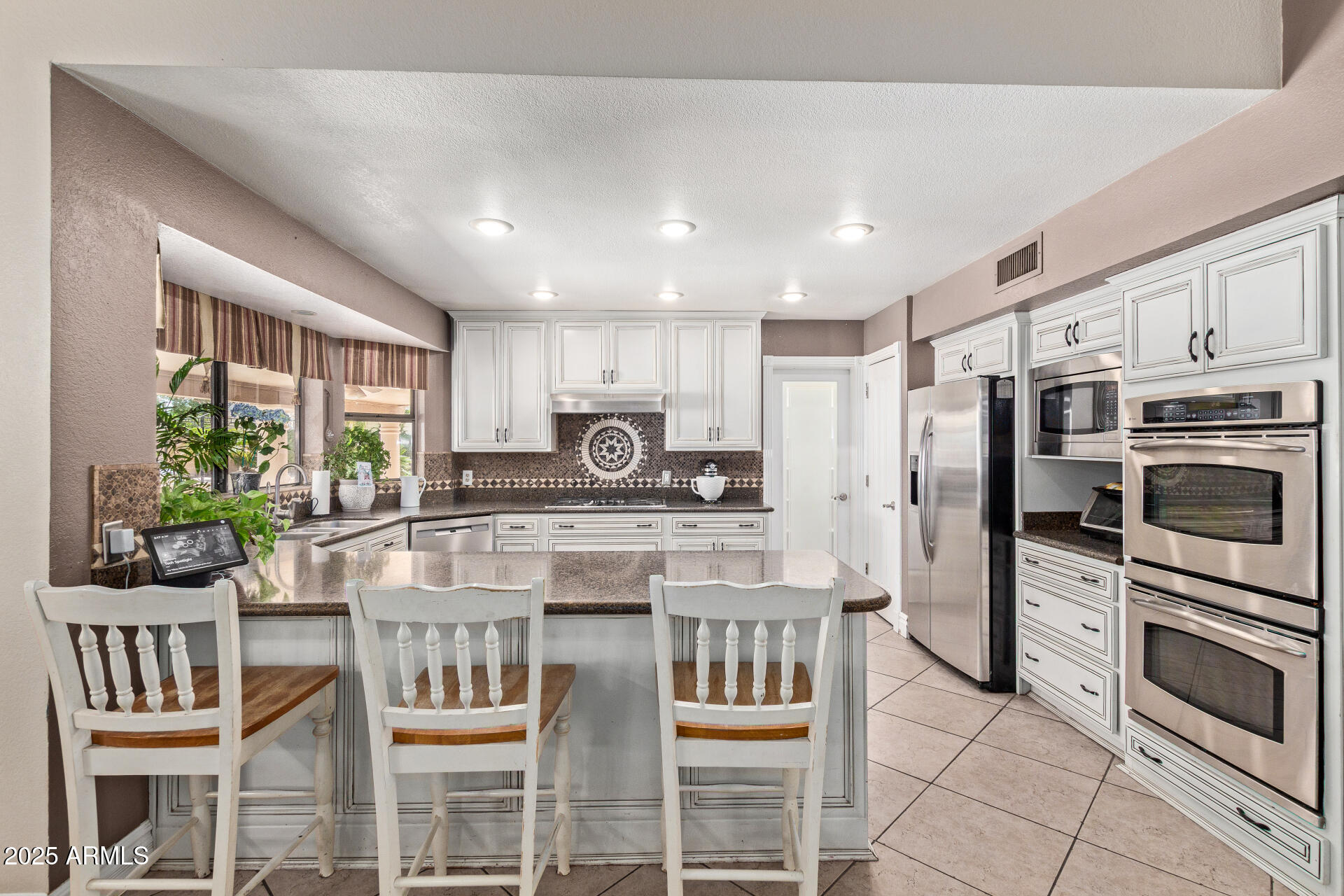 3203 East Ellis Street Mesa, AZ 85213 - Photo 17 of 67 17 - Ellis