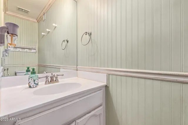 $1,124,999 | 3203 East Ellis Street, Mesa, AZ 85213