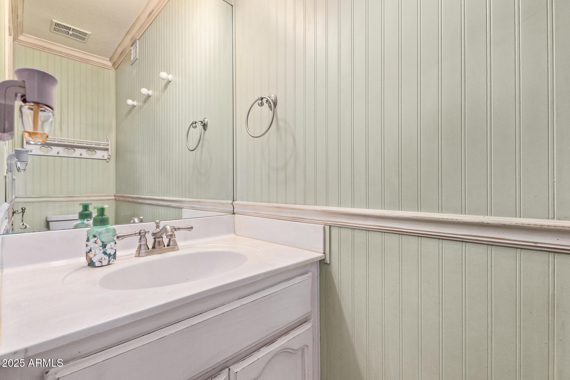 3203 East Ellis Street Mesa, AZ 85213 - Photo 23 of 67 23 - Ellis