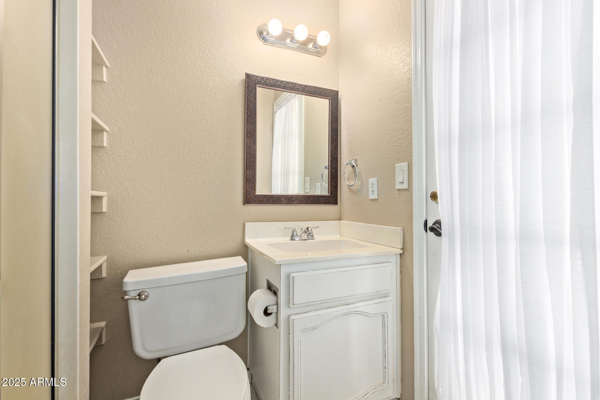 3203 East Ellis Street Mesa, AZ 85213 - Photo 37 of 67 49 - Ellis