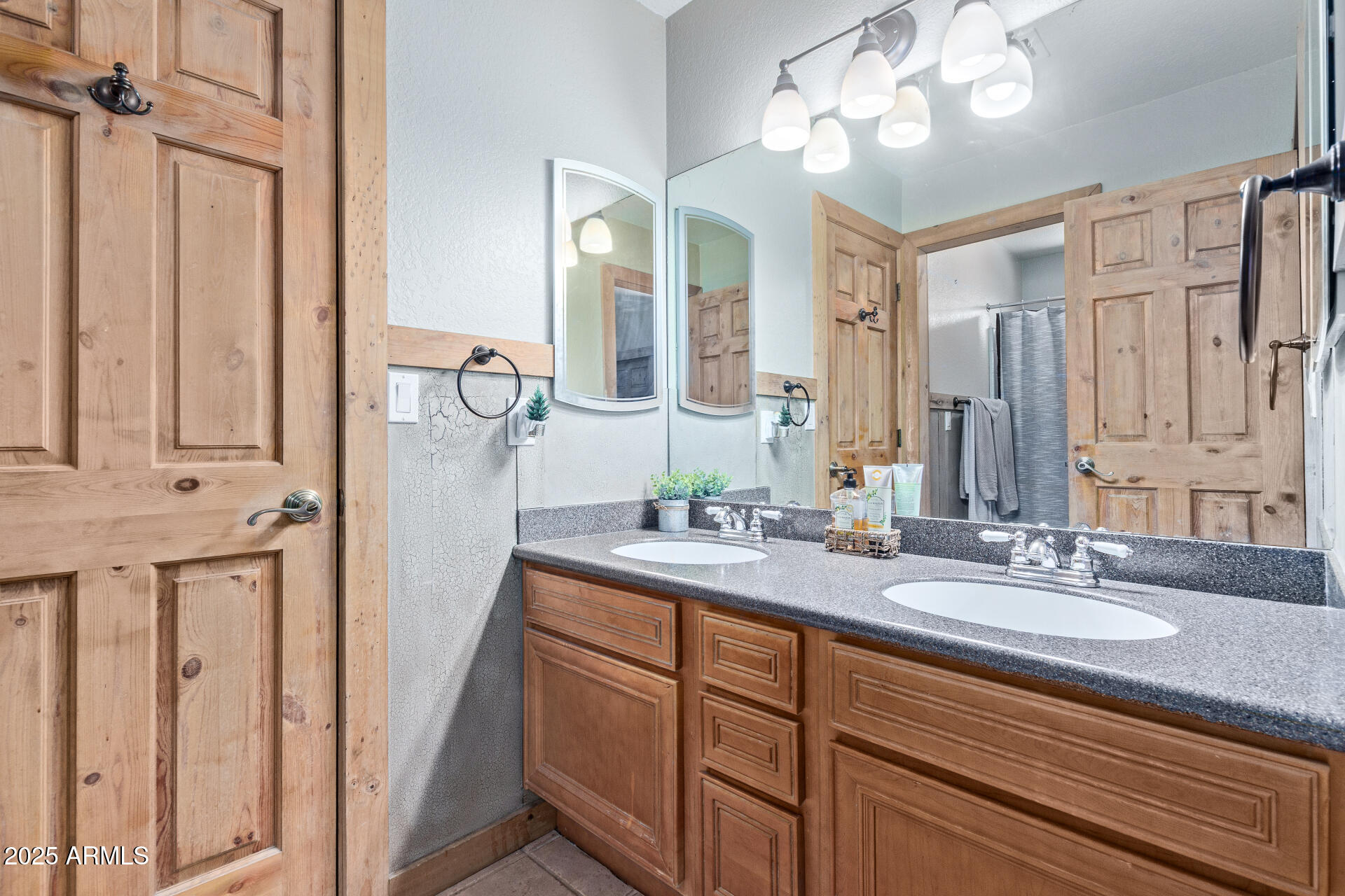 3203 East Ellis Street Mesa, AZ 85213 - Photo 40 of 67 52 - Ellis