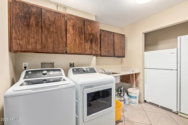 $1,124,999 | 3203 East Ellis Street, Mesa, AZ 85213