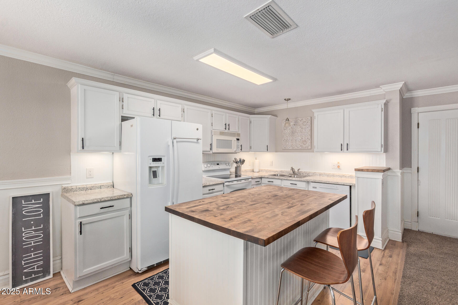 3203 East Ellis Street Mesa, AZ 85213 - Photo 48 of 67 28 - Ellis