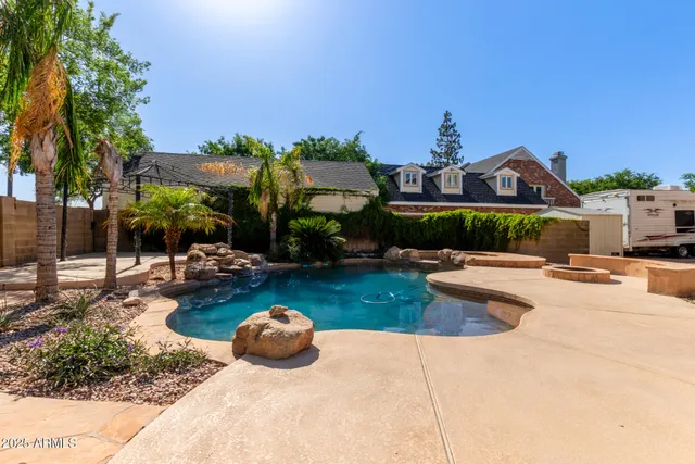 $1,124,999 | 3203 East Ellis Street, Mesa, AZ 85213