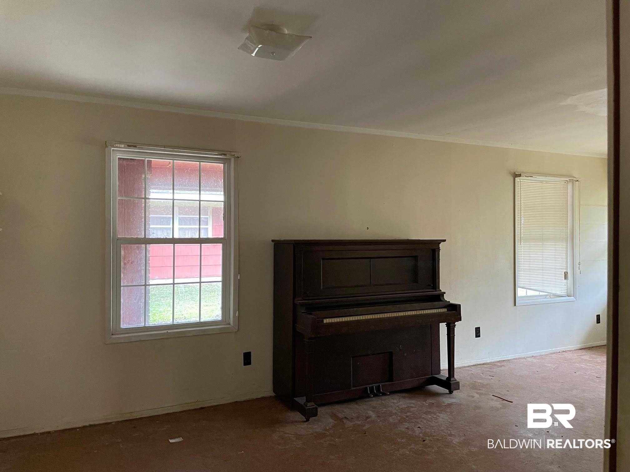 102 Lynbrook Drive Brewton, AL 36426 - Photo 3 of 4