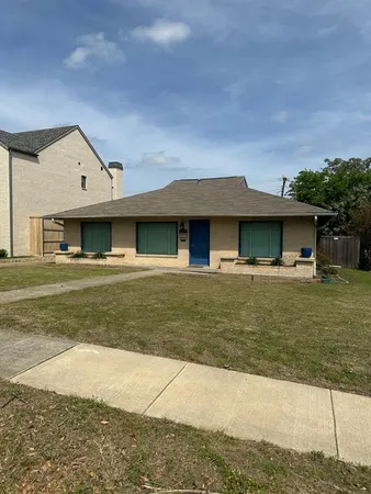 $3,295 | 6365 Malcolm Drive, Dallas, TX 75214