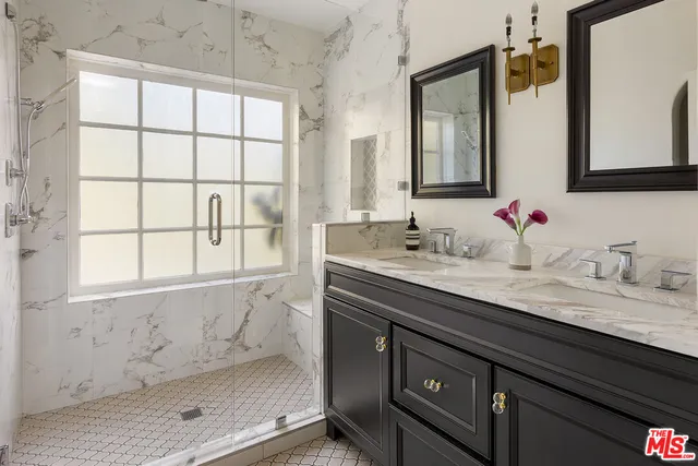 $1,799,000 | 3468 Troy Drive, Los Angeles, CA 90068