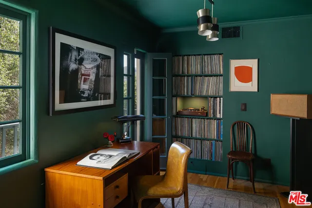 $1,799,000 | 3468 Troy Drive, Los Angeles, CA 90068