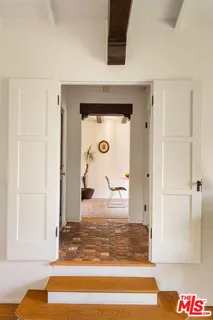 $1,699,000 | 3468 Troy Drive, Los Angeles, CA 90068