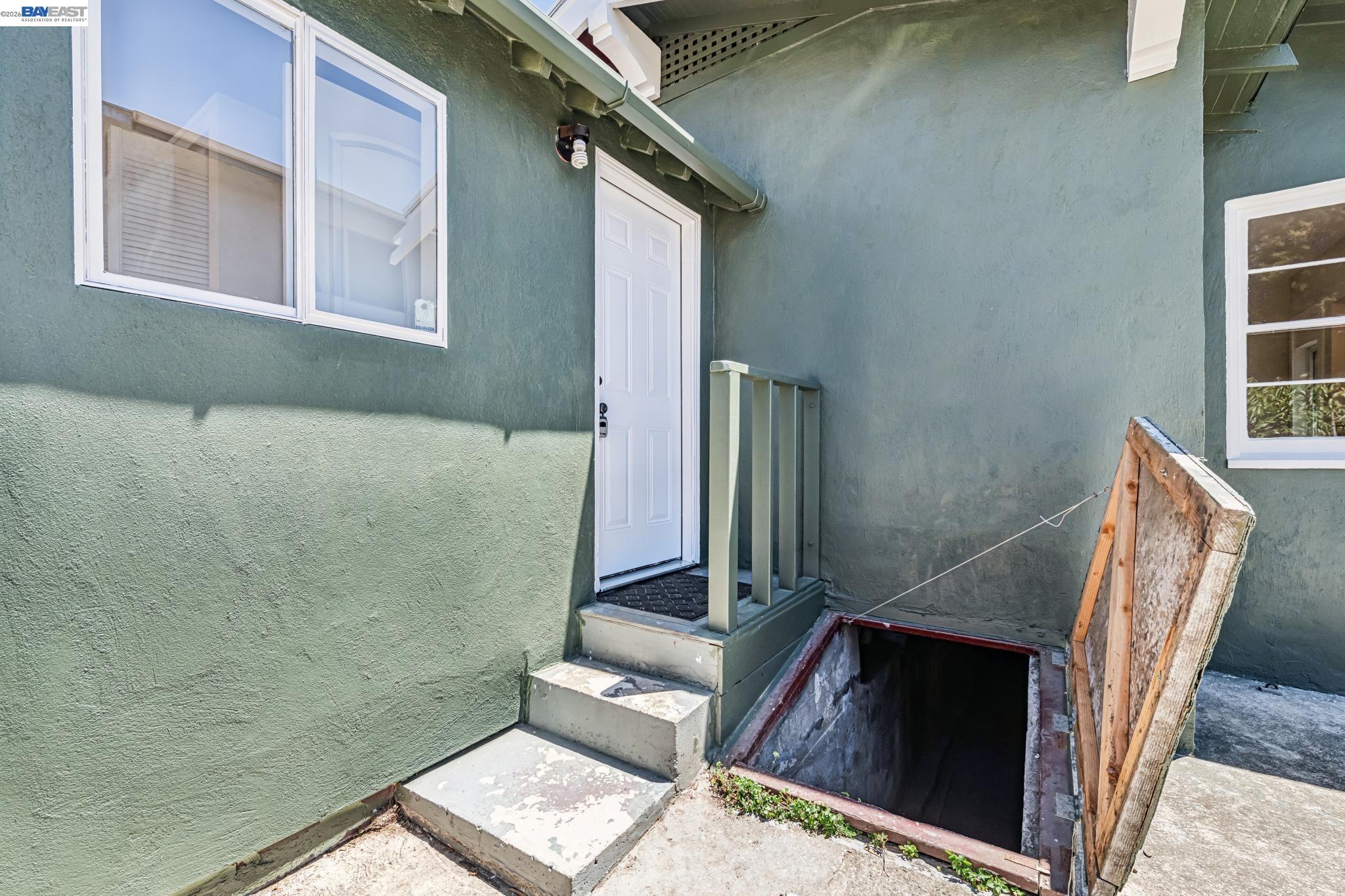 1349 Hearst Avenue Berkeley, CA 94702 - Photo 27 of 36