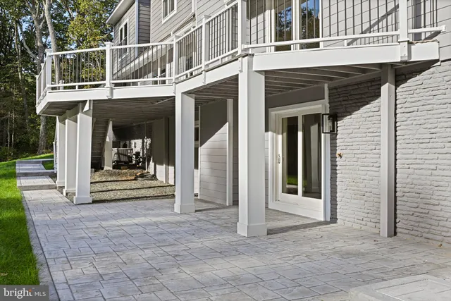 $2,250,000 | 10900 Hunter Station Road, Vienna, VA 22181