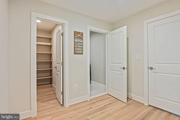 $2,250,000 | 10900 Hunter Station Road, Vienna, VA 22181