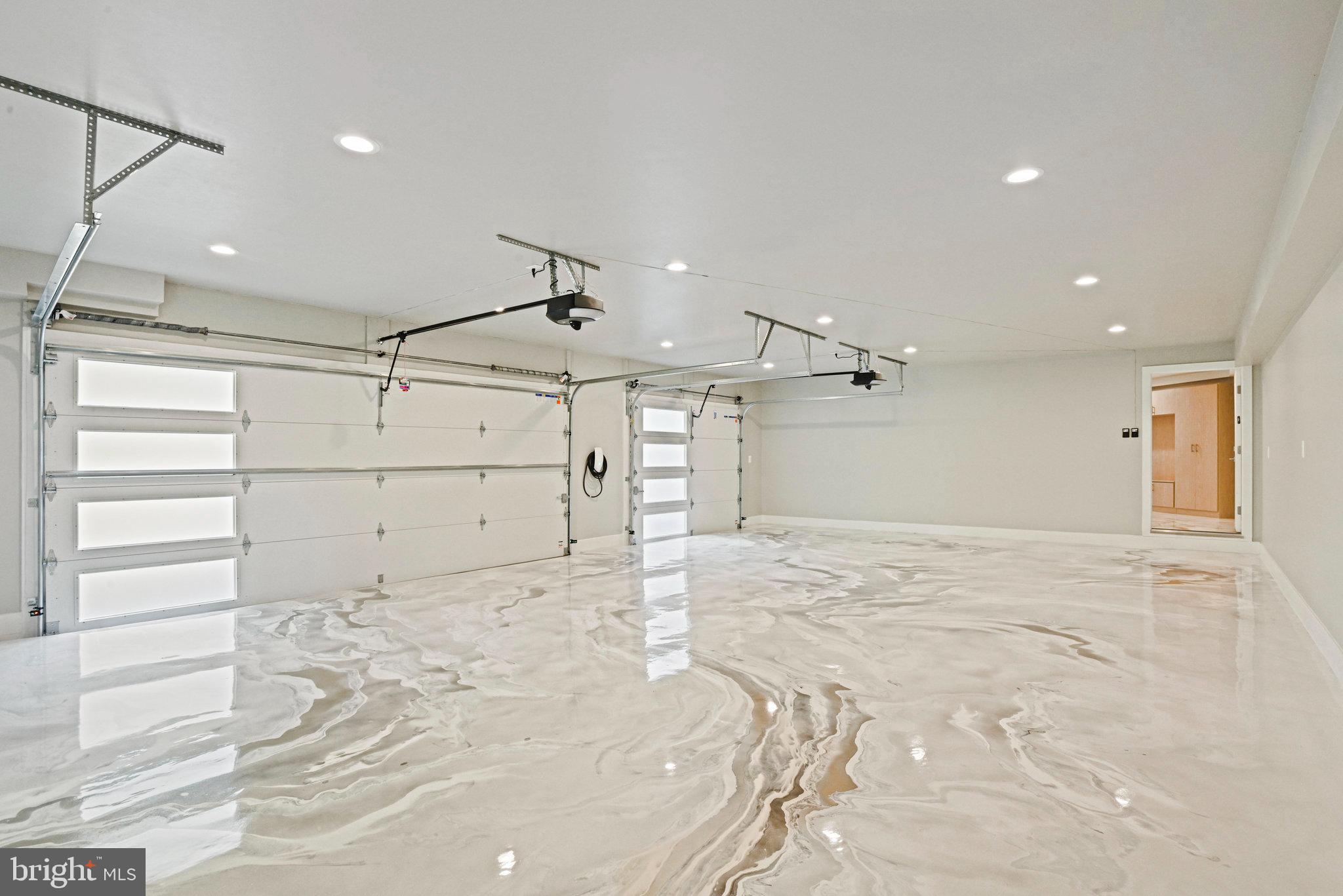 10900 Hunter Station Road Vienna, VA 22181 - Photo 44 of 110