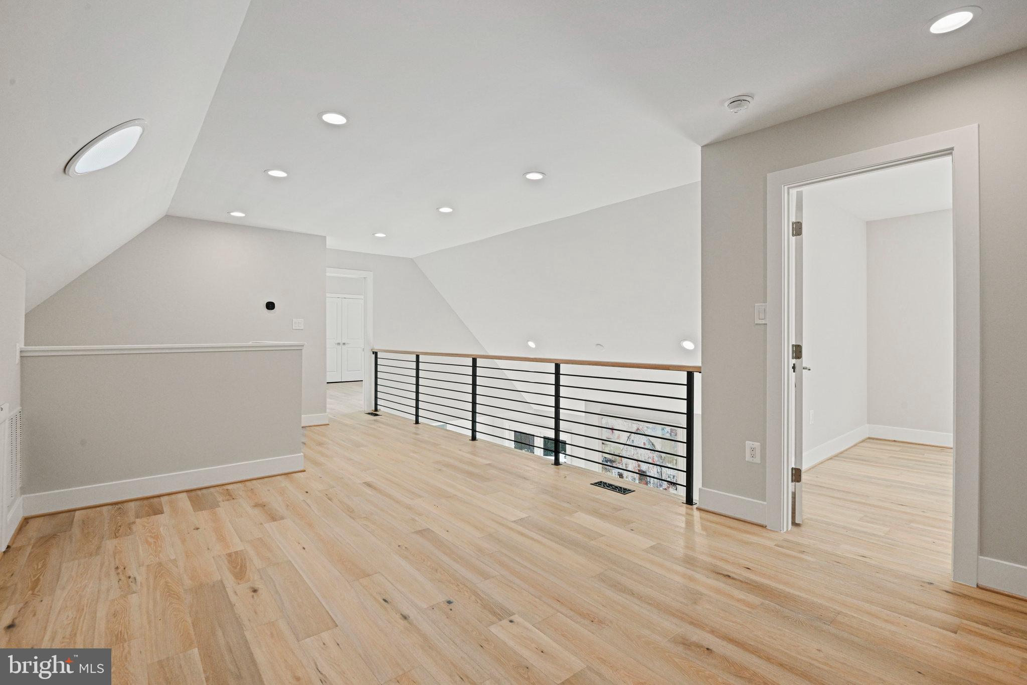 10900 Hunter Station Road Vienna, VA 22181 - Photo 54 of 110