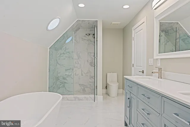 $2,250,000 | 10900 Hunter Station Road, Vienna, VA 22181