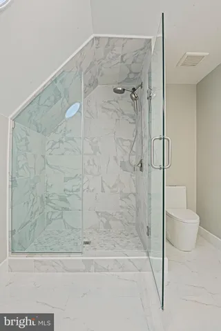 $2,250,000 | 10900 Hunter Station Road, Vienna, VA 22181