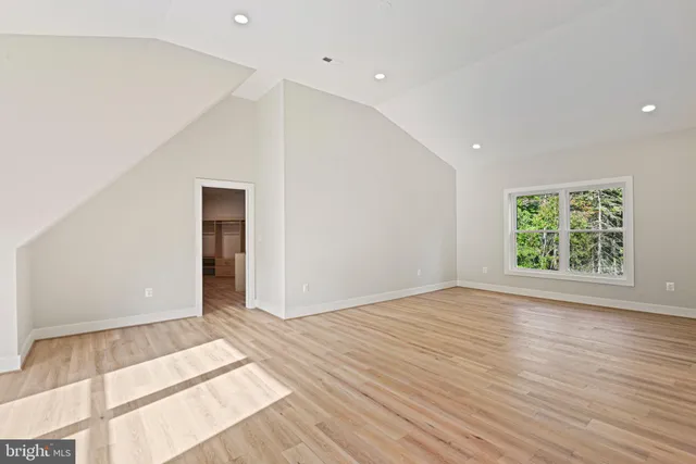 $2,250,000 | 10900 Hunter Station Road, Vienna, VA 22181