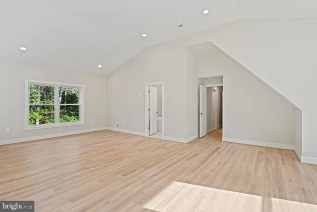 $2,250,000 | 10900 Hunter Station Road, Vienna, VA 22181