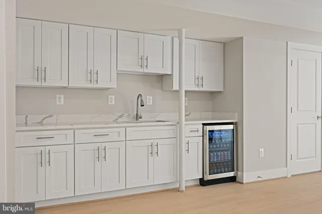 $2,250,000 | 10900 Hunter Station Road, Vienna, VA 22181