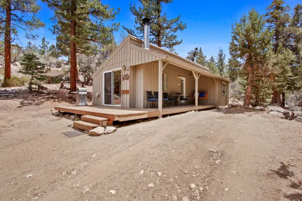 $2,559,900 | 43630 Rainbow Lane, Angelus Oaks, CA 92305