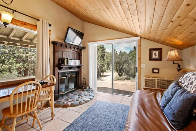 $2,649,900 | 43630 Rainbow Lane, Angelus Oaks, CA 92305