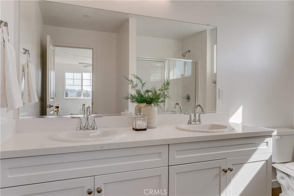 3802 Ranch House Road, Unit 303 San Luis Obispo, CA 93401 - Photo 27 of 35 Primary Bath