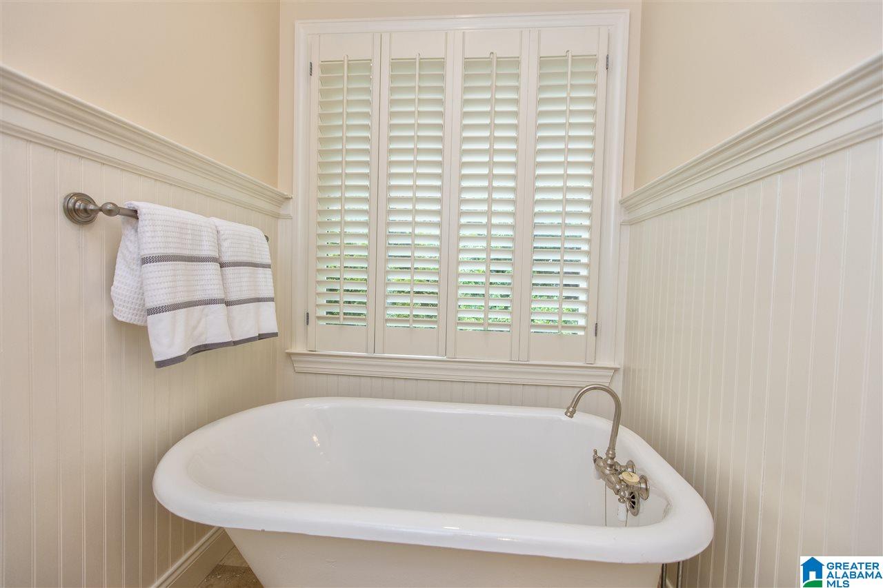 261 Shades Crest Road Birmingham, AL 35226 - Photo 13 of 50