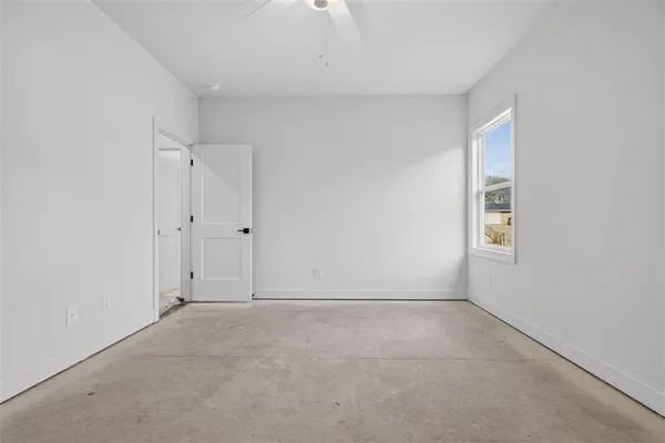 $1,100,000 | 212 Suwanee Avenue Northeast, Suwanee, GA 30024