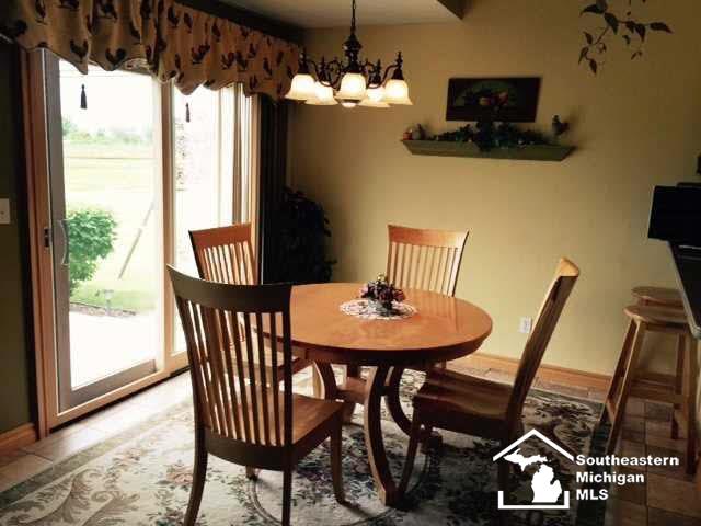 1204 East Labo Road Carleton, MI 48117 - Photo 8 of 25 Kitchen Nook