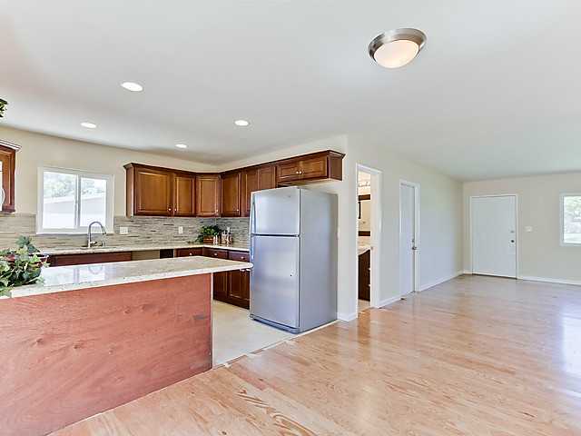 647 Kempton Street Spring Valley, CA 91977 - Photo 8 of 13 Gallery Image 8