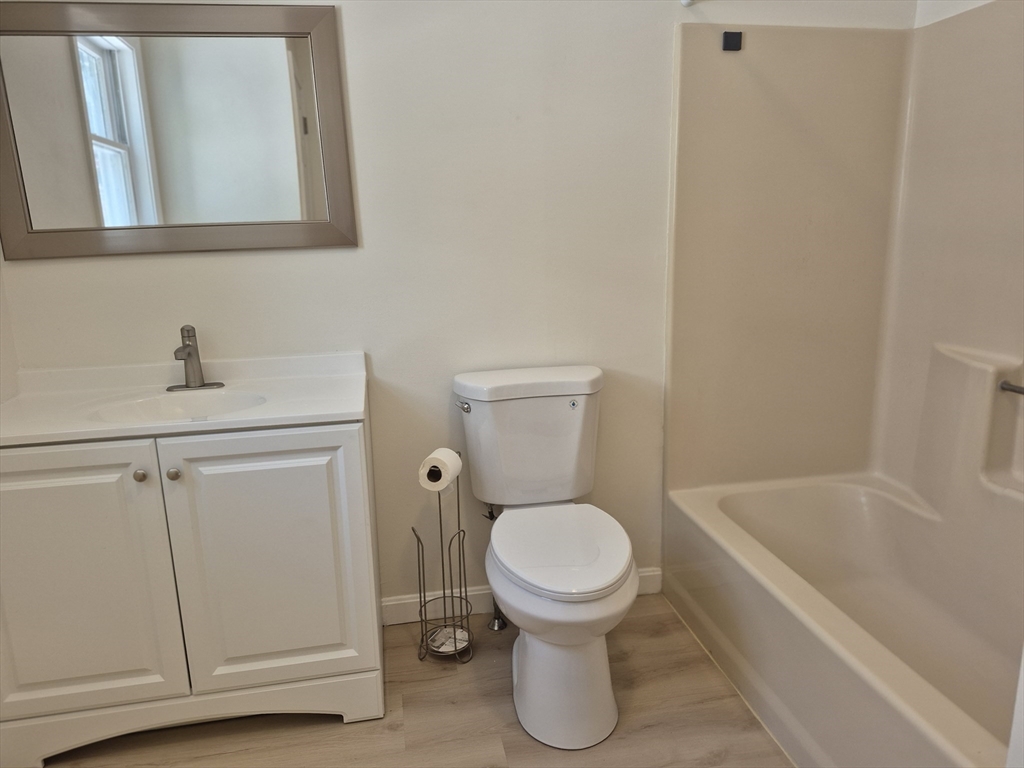 42 Peacevale Road, Unit 1 Boston, MA 02124 - Photo 15 of 21