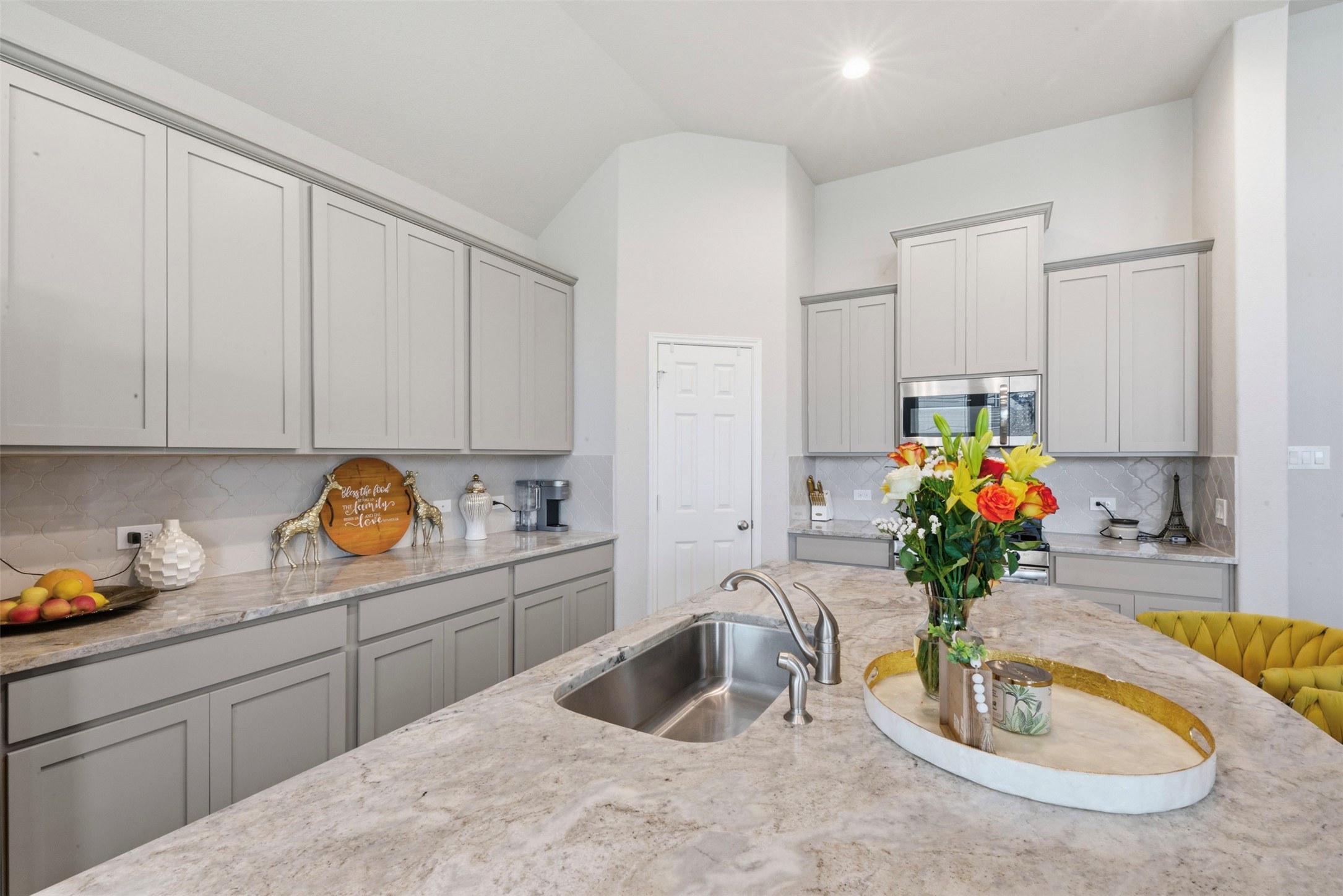 2417 Sequoia Grove Drive Rosharon, TX 77583 - Photo 12 of 37