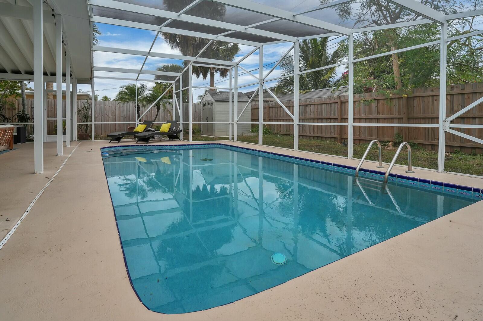 538 Riverside Drive Palm Beach Gardens, FL 33410 - Photo 25 of 42 Pool