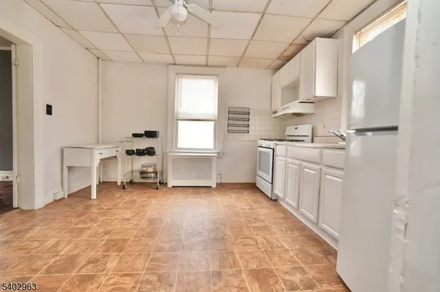 $649,900 | 214 Ashland Avenue, Bloomfield, NJ 07003