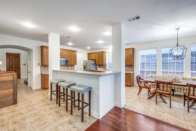 $554,800 | 1320 Golf Club Drive, Lantana, TX 76226