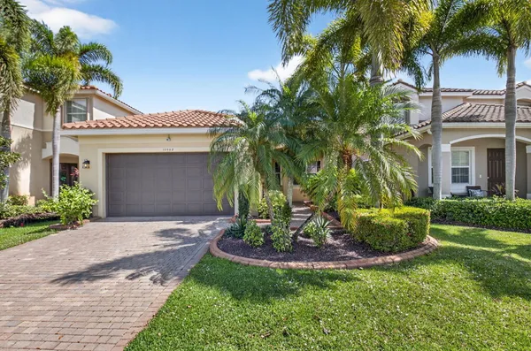 $745,000 | 10562 Cape Delabra Court, Boynton Beach, FL 33473