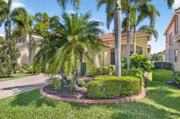 $745,000 | 10562 Cape Delabra Court, Boynton Beach, FL 33473