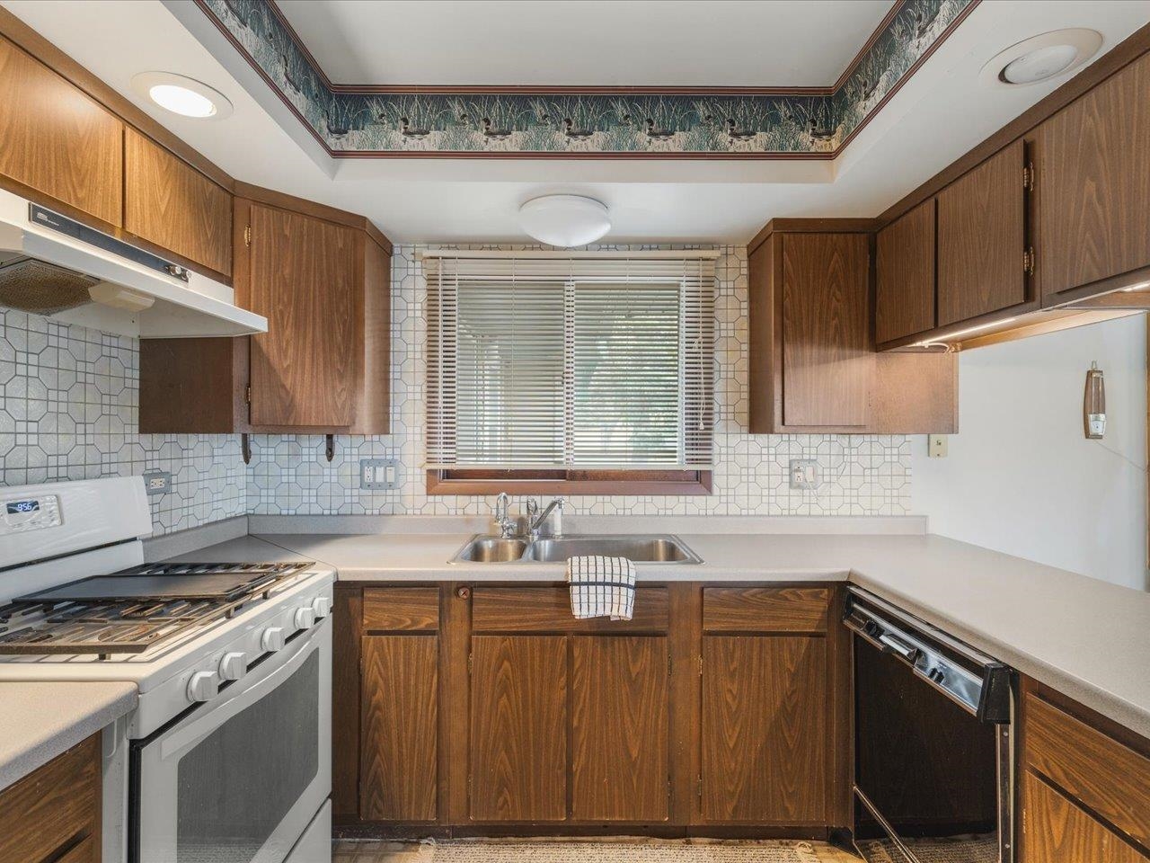 840 Breckenboro Road Lake Summerset, IL 61019 - Photo 11 of 53