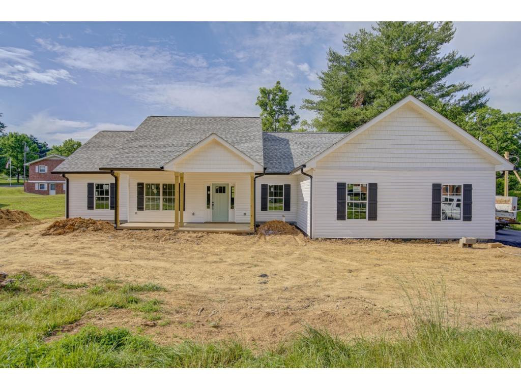 2607 Indian Ridge Road Johnson City, TN 37604 - Photo 1 of 14 Photo 1