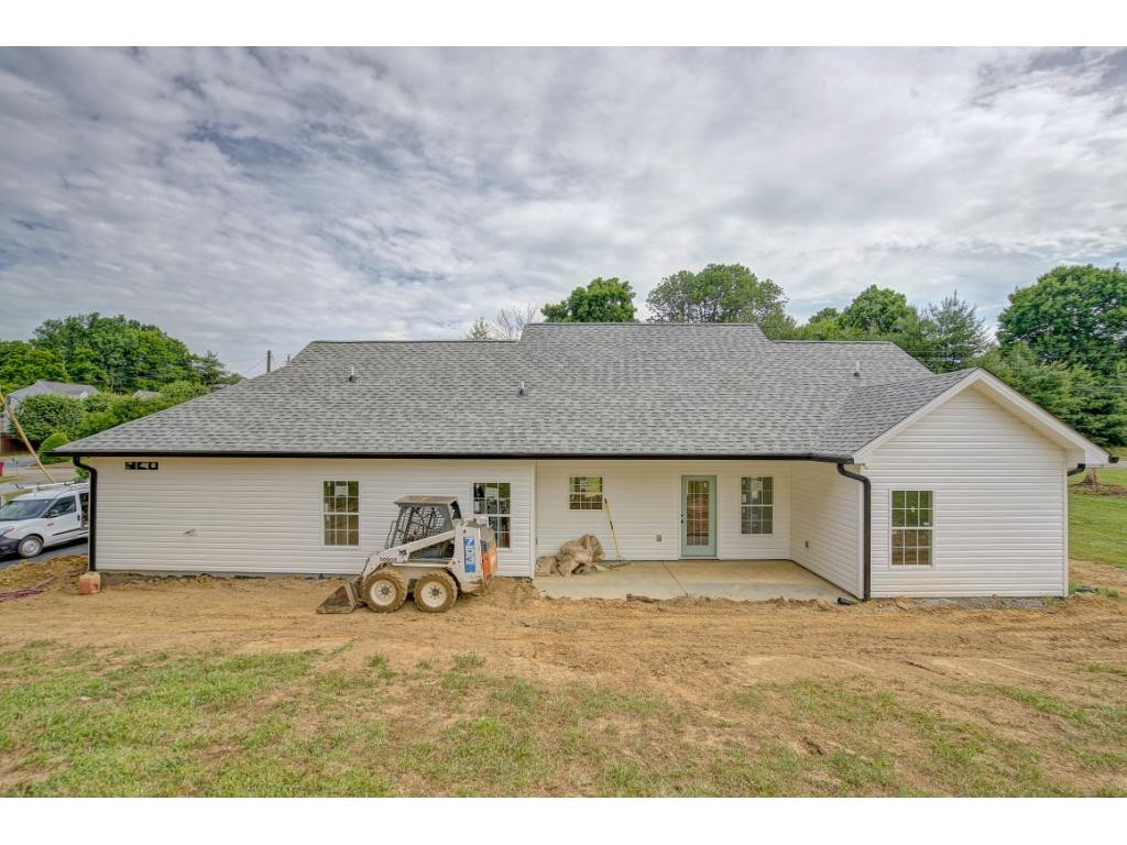 2607 Indian Ridge Road Johnson City, TN 37604 - Photo 14 of 14 Photo 14