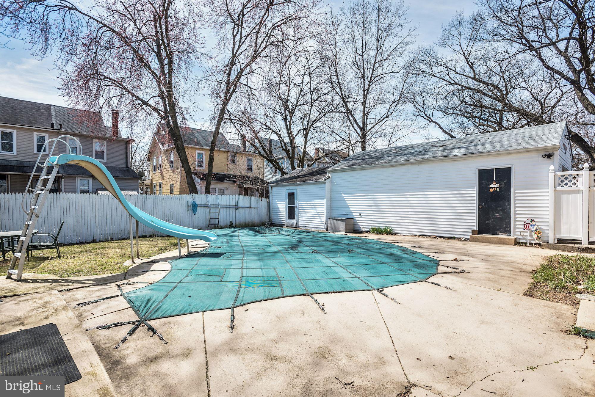 630 Kossuth Street Riverside, NJ 08075 - Photo 25 of 27 Inground Pool and garage
