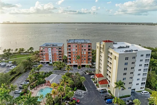 a picture of city view with lake view and ocean view