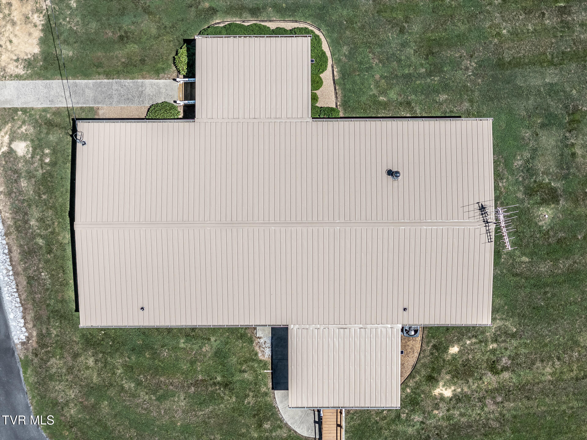 2365 Bright Hope Road Greeneville, TN 37743 - Photo 34 of 93 2365BrightHopeG_085