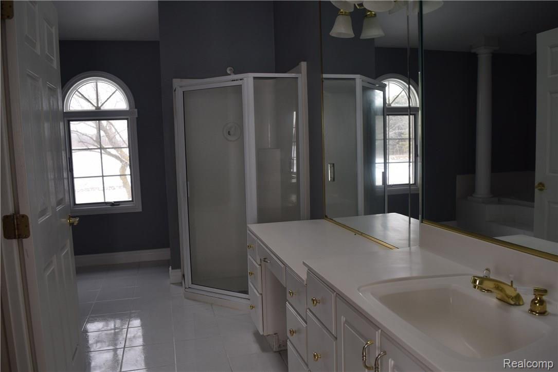 12203 Gooding Road Milan, MI 48160 - Photo 26 of 55 DSC_0255.JPG