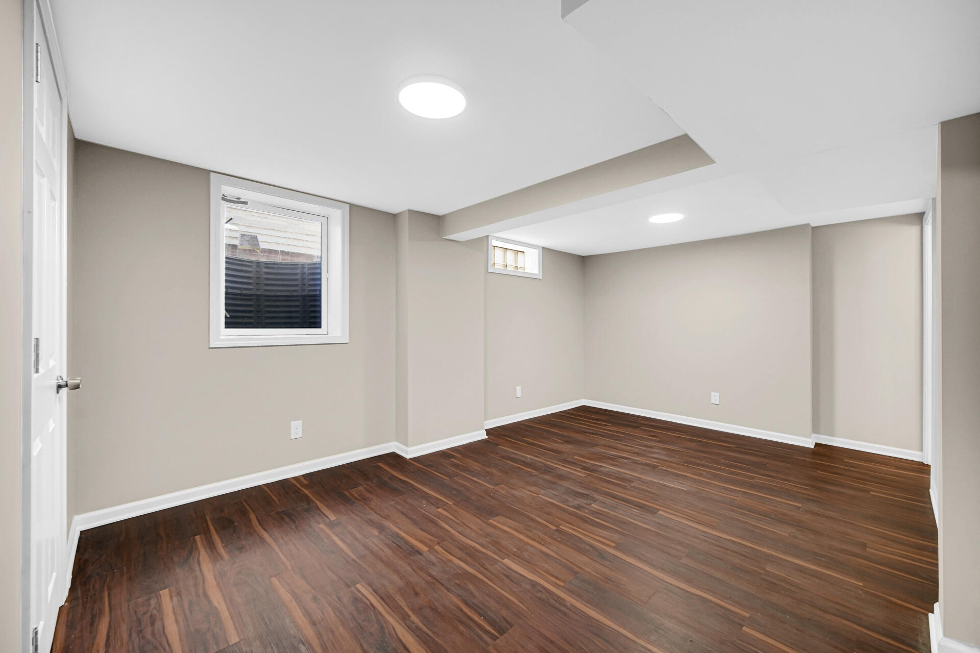 357 Taft Place Gary, IN 46404 - Photo 14 of 18 1920x1280