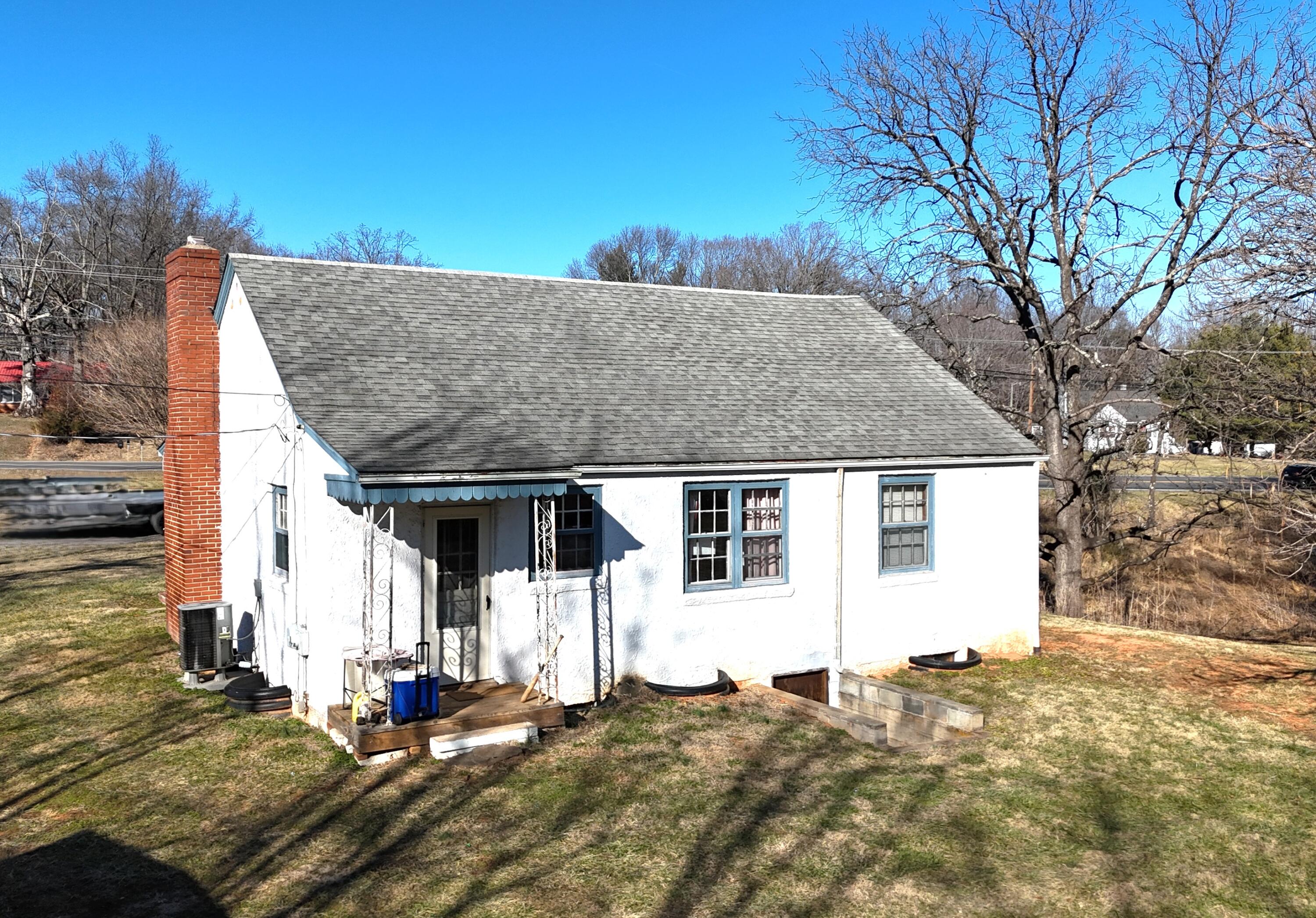 5991 Franklin Street Ferrum, VA 24088 - Photo 8 of 34 DJI_20260119144637_0022_D